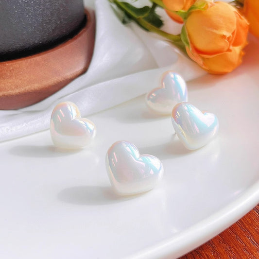 Lustrous Heart-Shaped Pearl Earrings