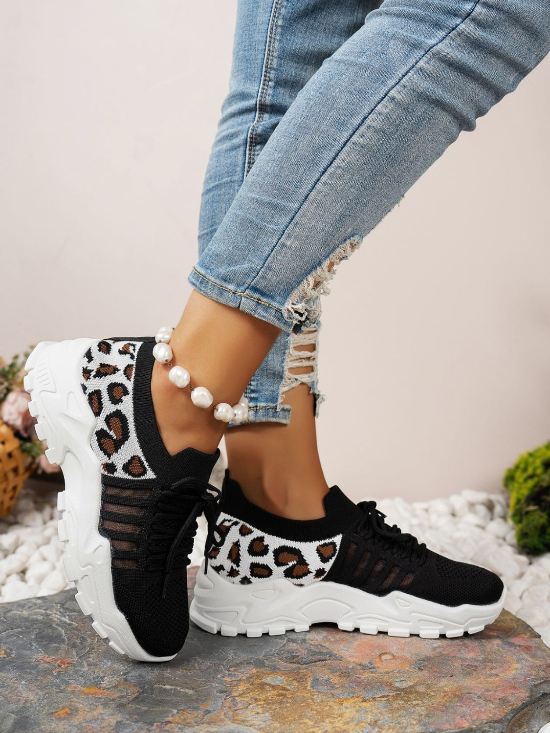 Leopard Lace Up Mesh Shoes