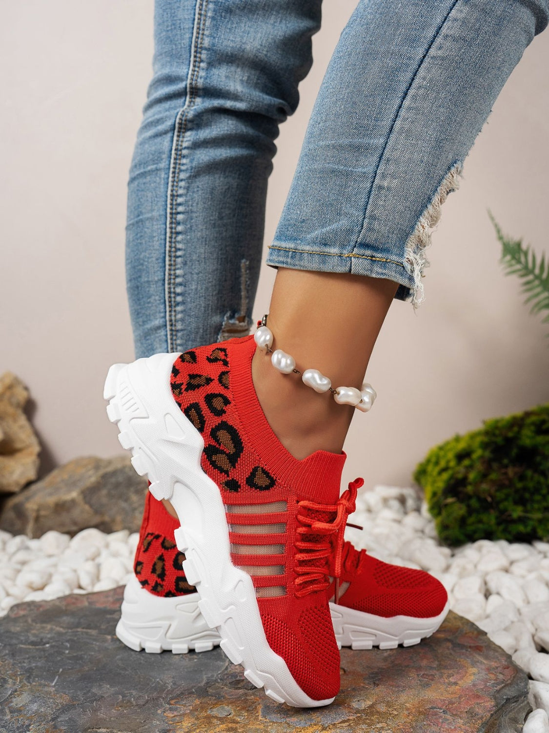 Leopard Lace Up Mesh Shoes